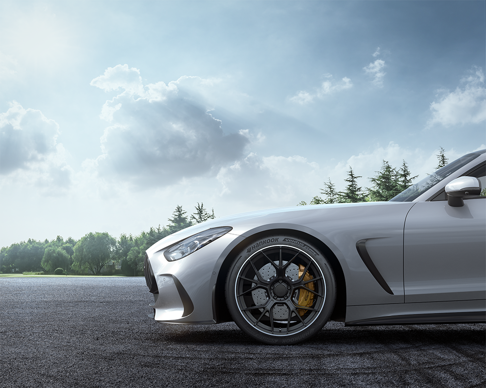 Hankook_equipa_el_mercedes-amg_gt_coupé_con_el_ventus_s1_evo_z_01